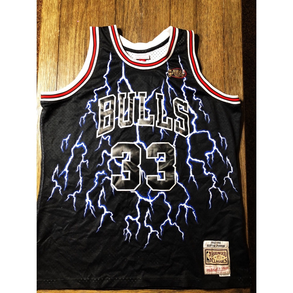 ❤️❤️CHICAGO BULLS #33 PIPPEN JERSEY❤️❤️